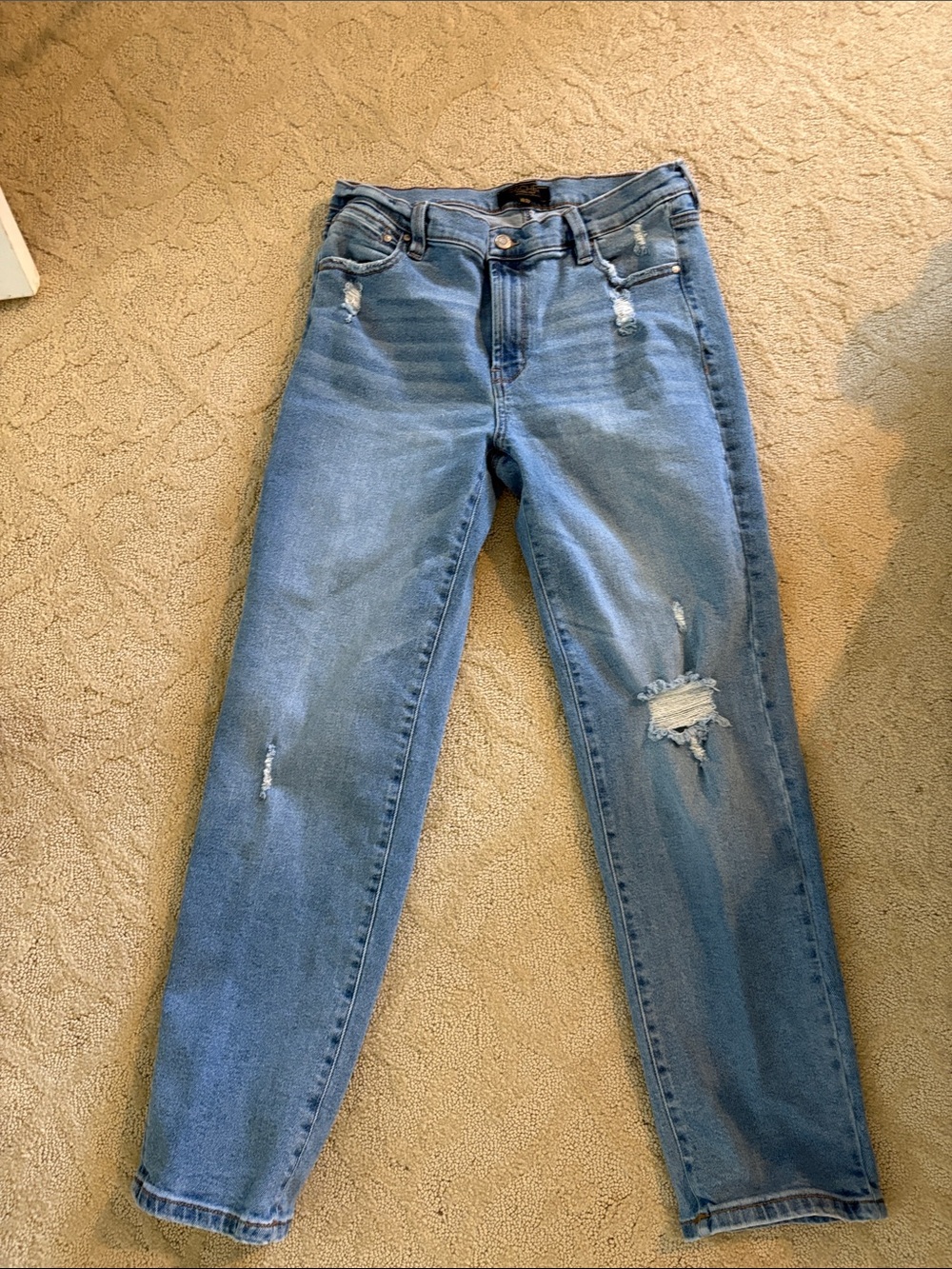 Rachel Roy 10/30 Women’s Light Blue Distressed Straight-Leg Jeans